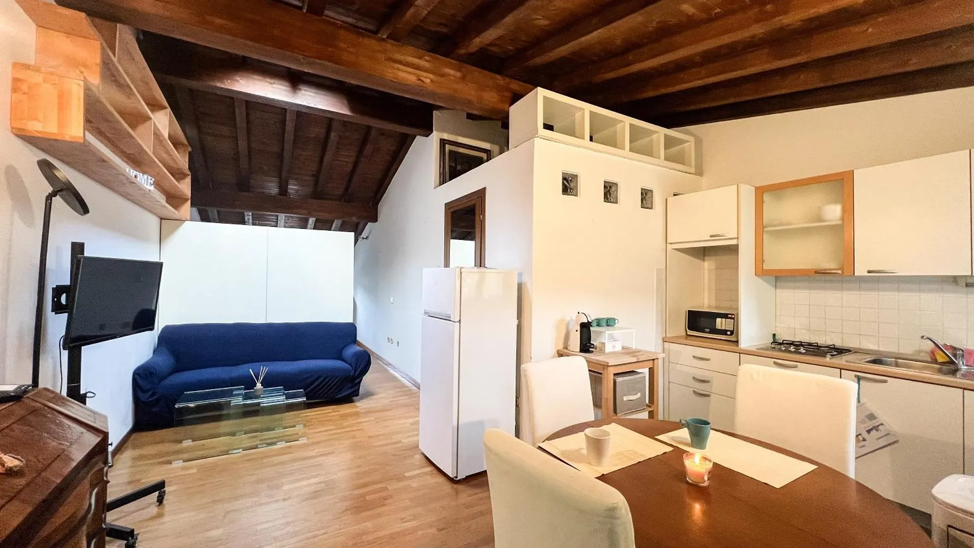 Piccinardi House - Mansarda Apartment Crema 0*,